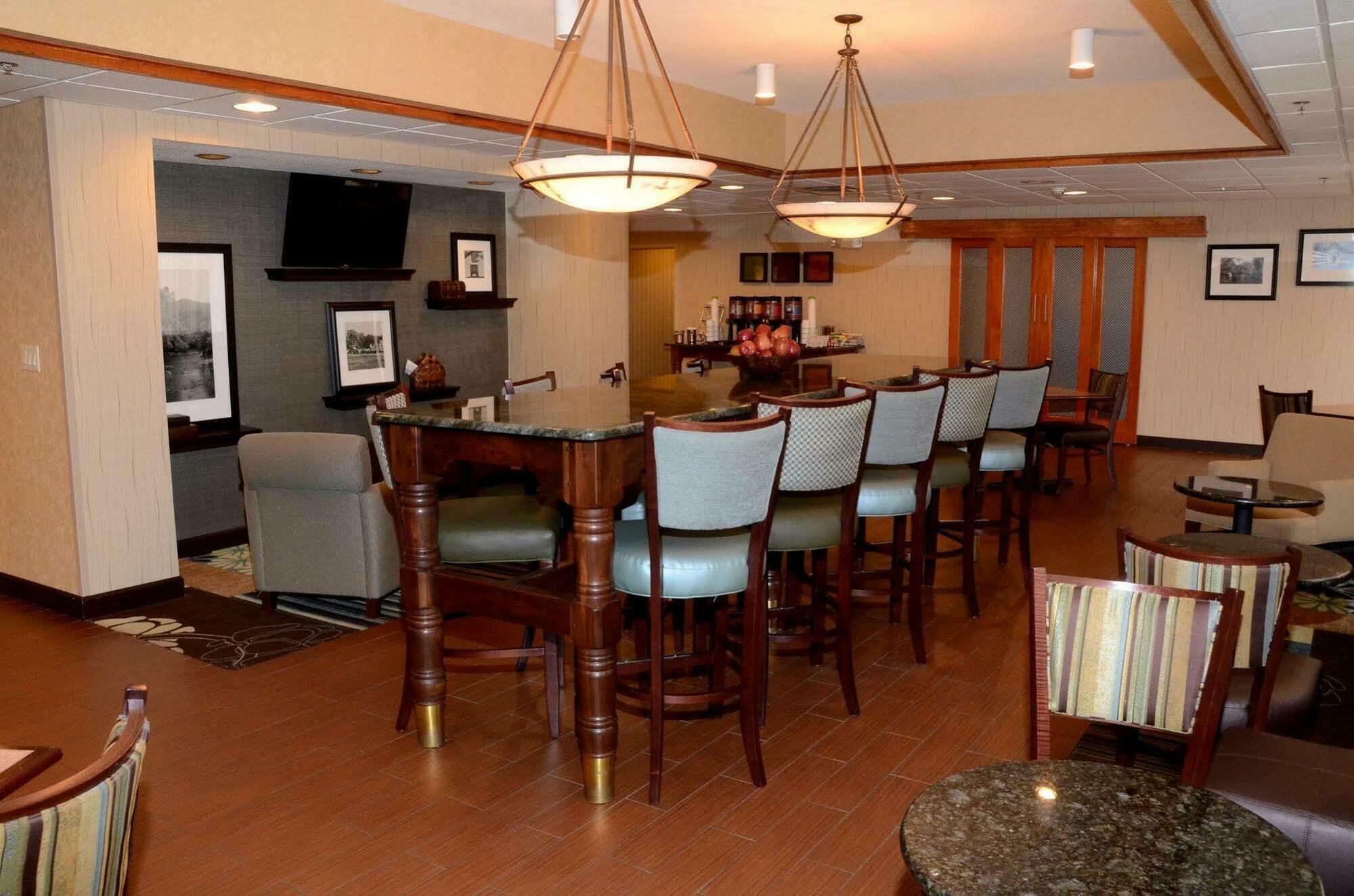 Hampton Inn Abingdon Zewnętrze zdjęcie