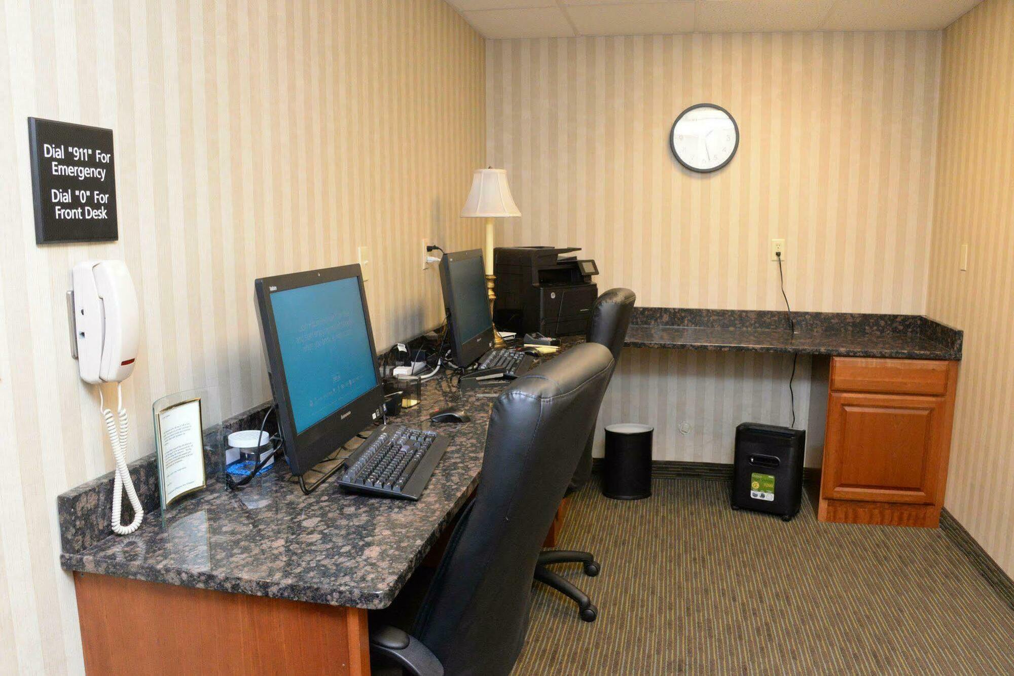 Hampton Inn Abingdon Zewnętrze zdjęcie